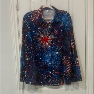 NWOT Fireworks Print Button-Up Shirt Underarms to underarm 27 “ length 27 “